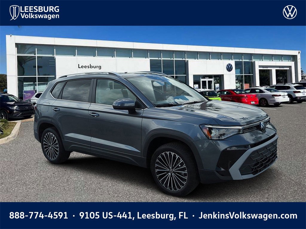 New 2025 Volkswagen Taos SE