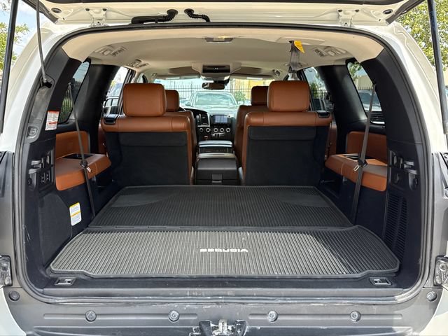 Used 2021 Toyota Sequoia Platinum AWD/4WD image 31