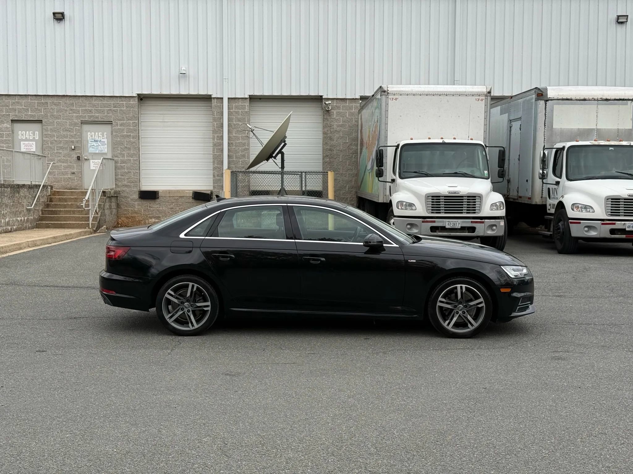 Used 2018 Audi A4 2.0T Ultra Premium Plus w/ Premium Plus Package image 16