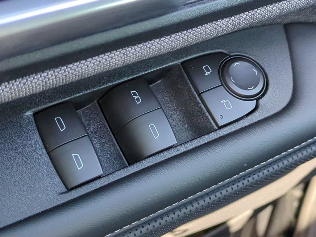 Certified 2026 GMC Sierra EV Elevation AWD/4WD image 26