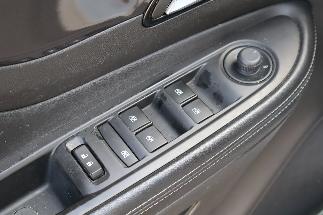Used 2019 Buick Encore Preferred FWD image 19