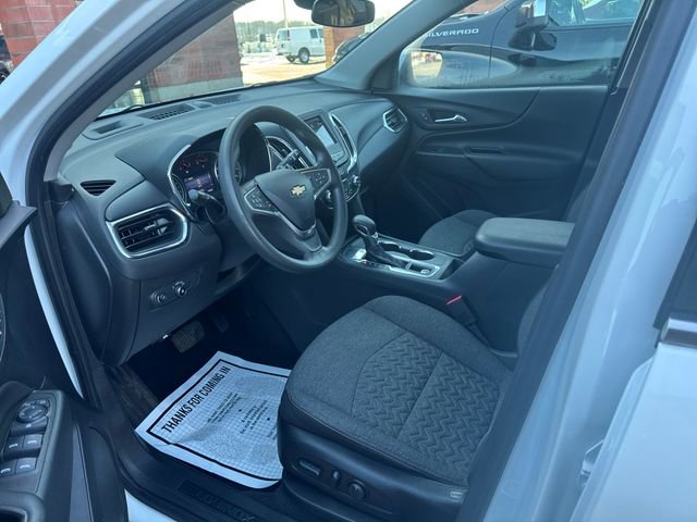 Used 2023 Chevrolet Equinox LT FWD image 13