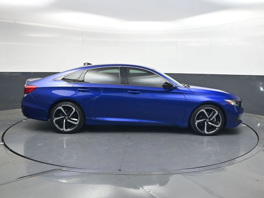 Used 2022 Honda Accord Sport image 3