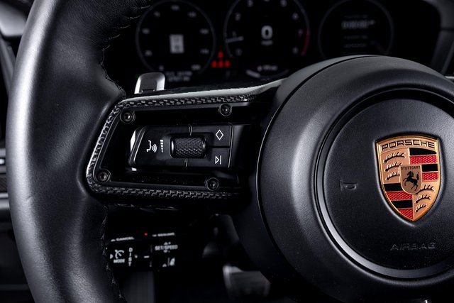 Certified 2025 Porsche Cayenne GTS image 40