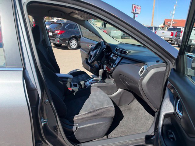 Used 2014 Nissan Rogue S FWD image 13
