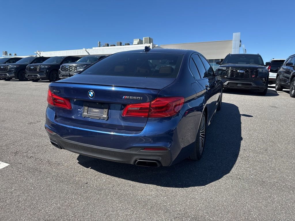 Used 2018 BMW M550i xDrive image 2