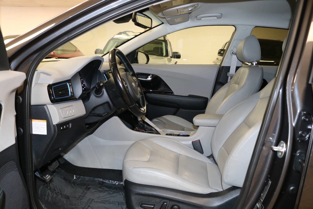 Used 2018 Kia Niro EX Premium image 13
