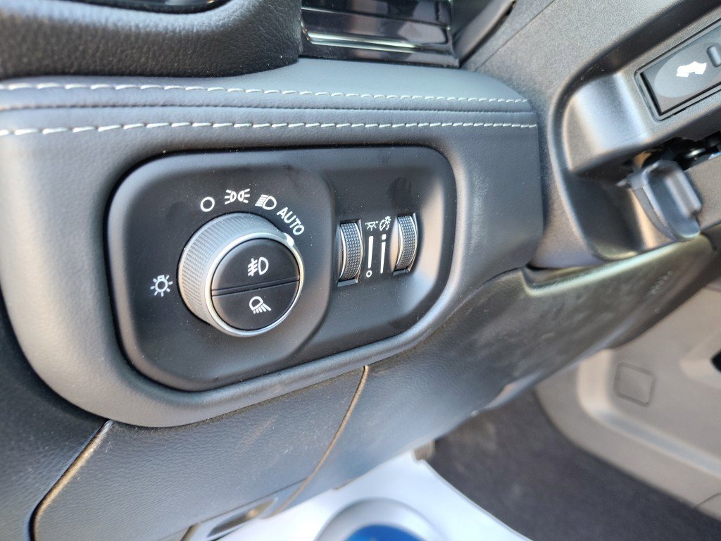New 2026 RAM 2500 Limited image 19