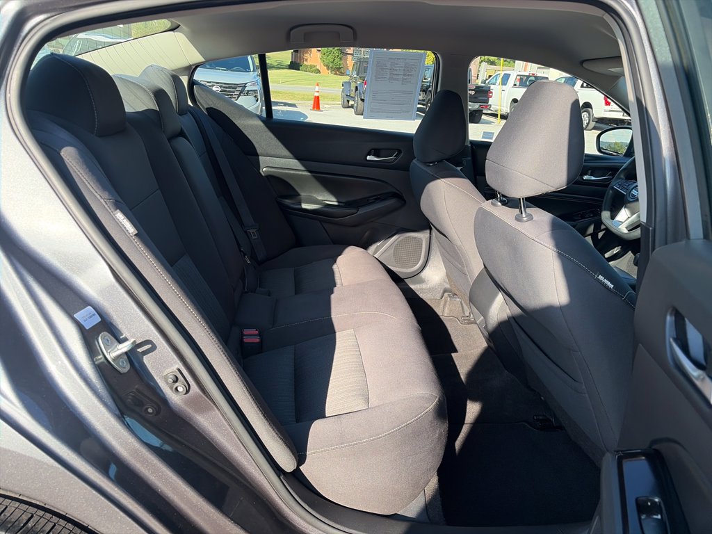 Used 2021 Nissan Altima 2.5 SV AWD/4WD image 41