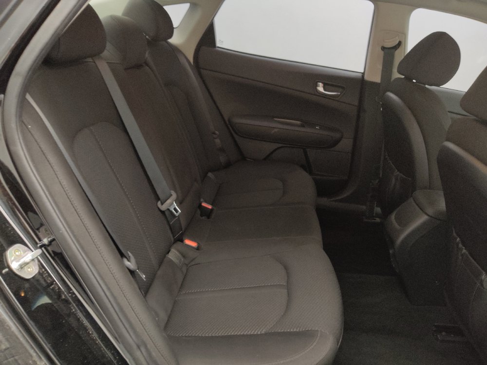 Used 2017 Kia Optima LX FWD image 19