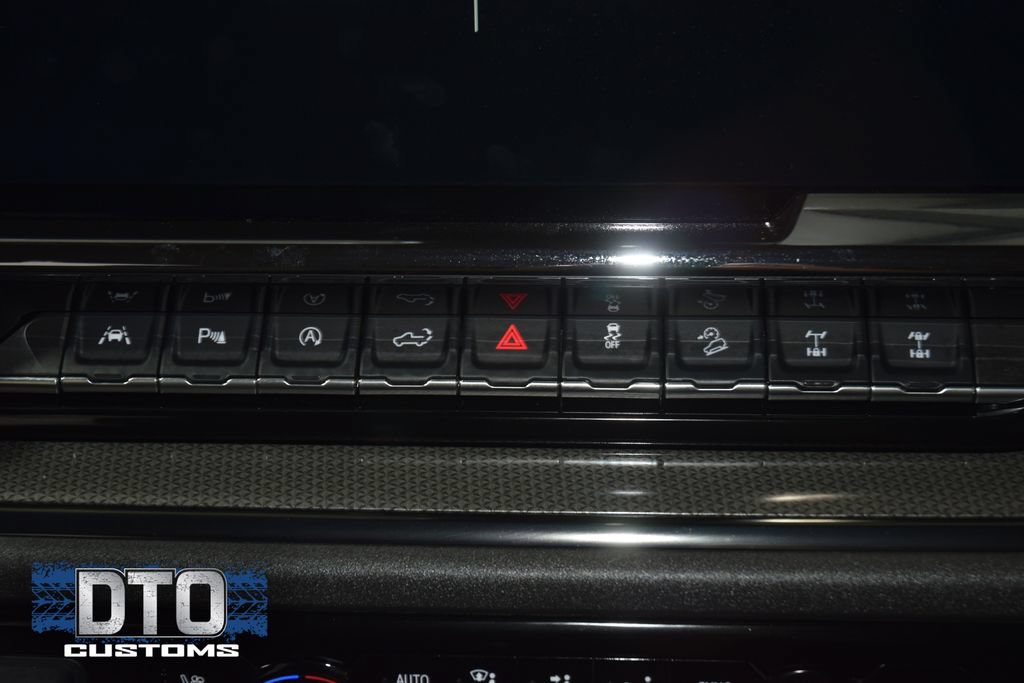 Used 2025 Chevrolet Silverado 1500 ZR2 w/ Technology Package AWD/4WD image 38