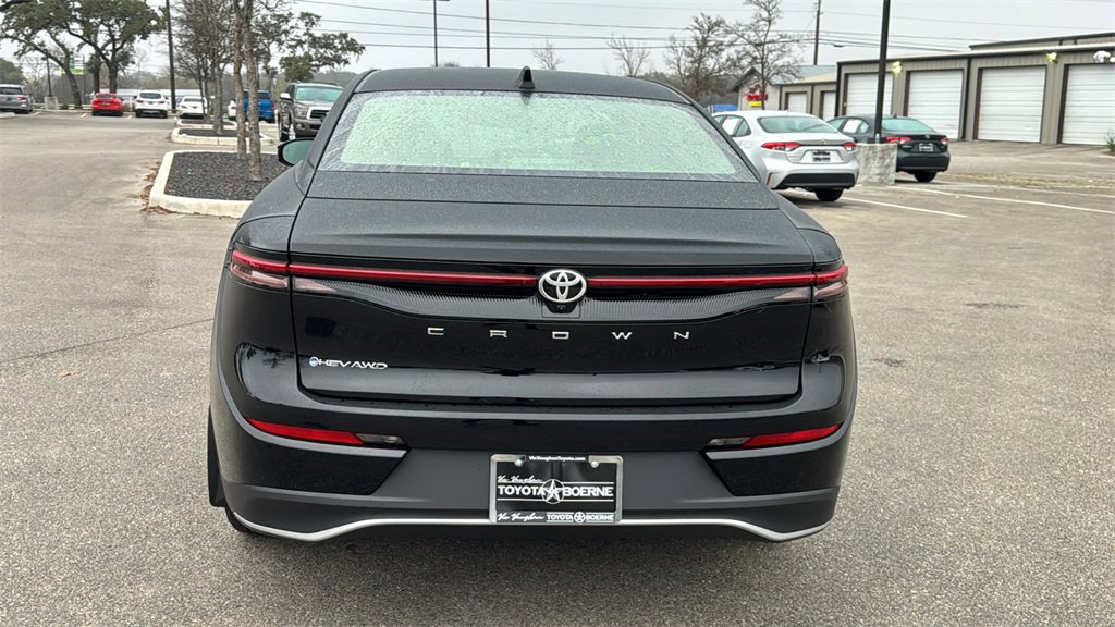 New 2026 Toyota Crown XLE image 7