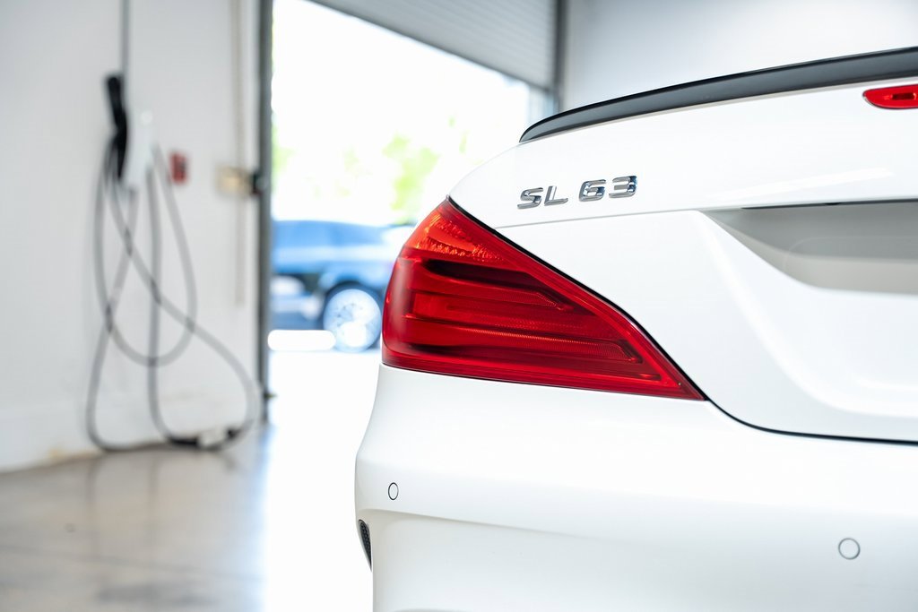 Used 2017 Mercedes-Benz SL 63 AMG image 17