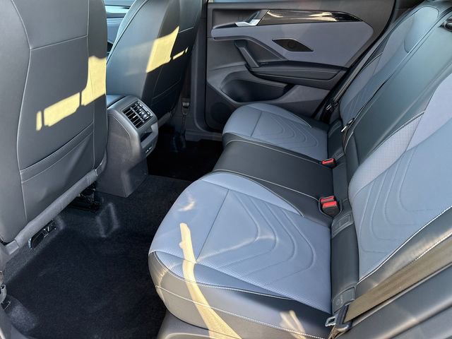 New 2026 Volkswagen Tiguan SE R-Line image 39