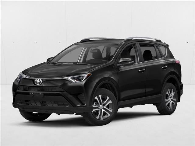 Used 2016 Toyota RAV4 LE image 1