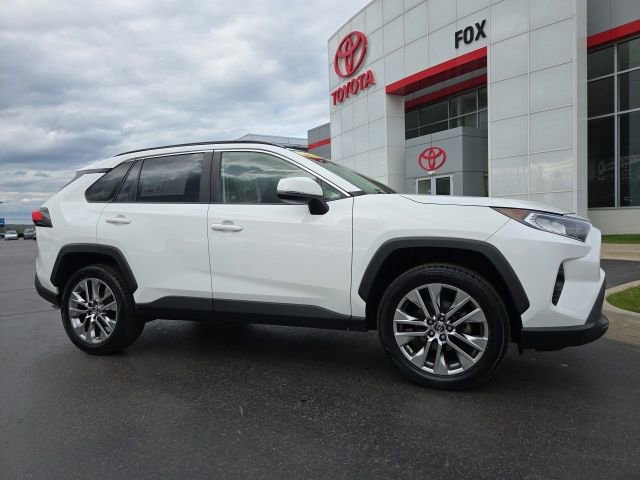 Used 2019 Toyota RAV4 XLE Premium w/ All Weather Liner Package AWD/4WD image 1