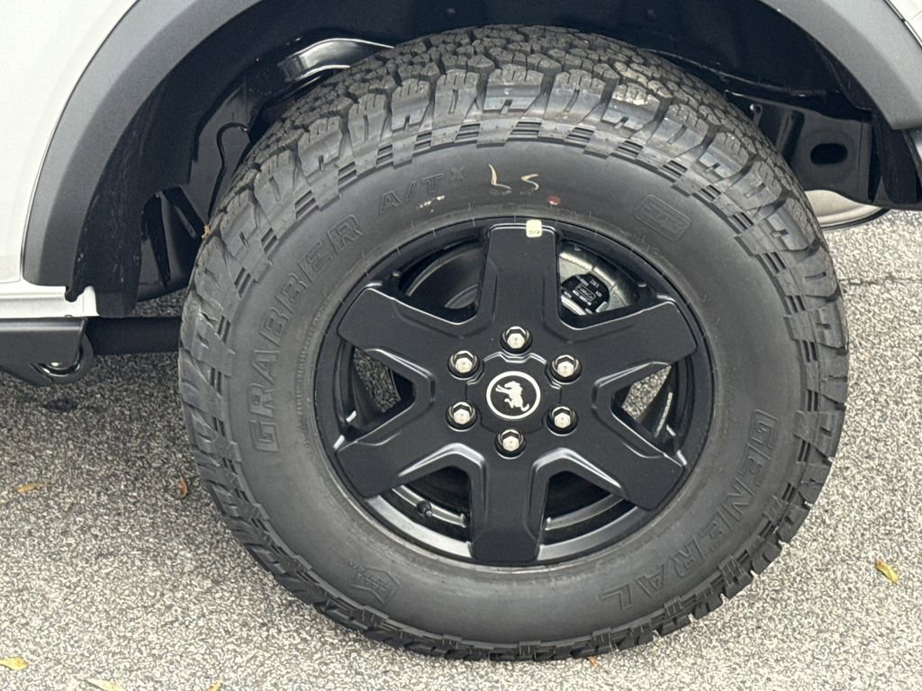 New 2025 Ford Bronco Big Bend w/ Black Diamond Package image 19