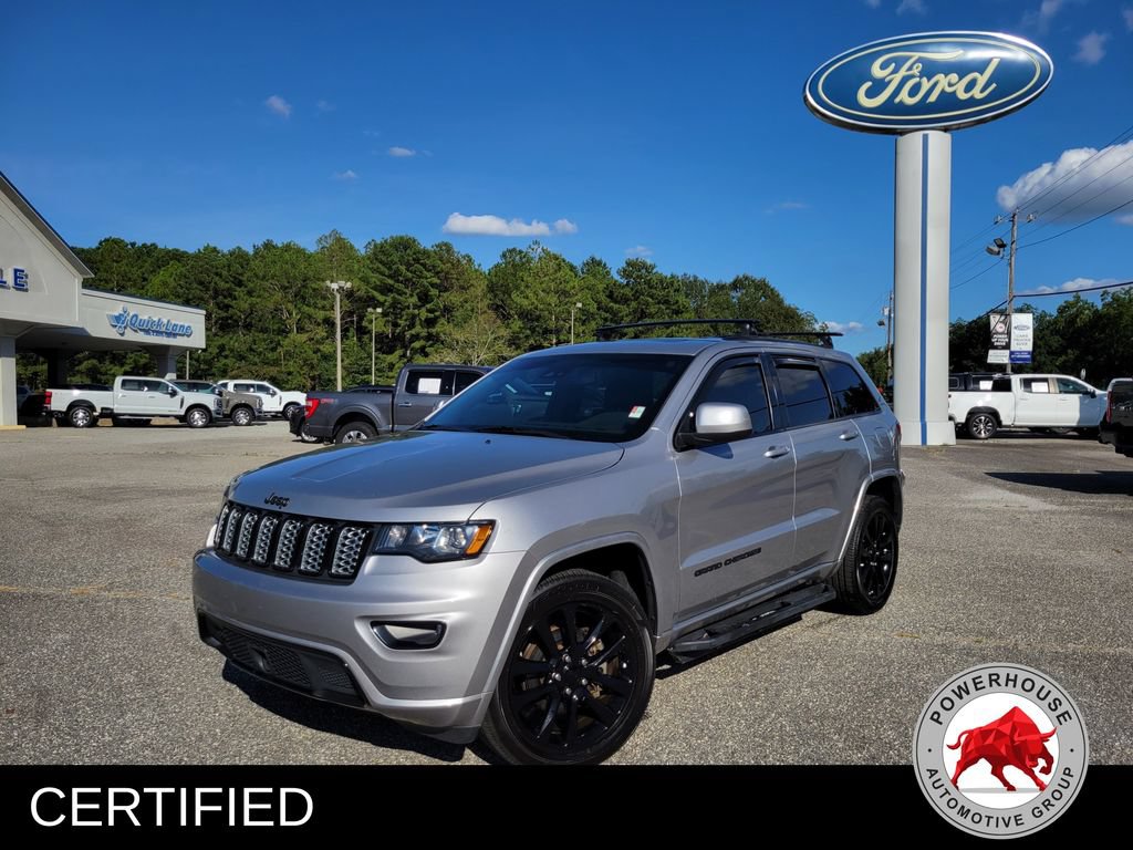 Used 2020 Jeep Grand Cherokee Altitude RWD image 2