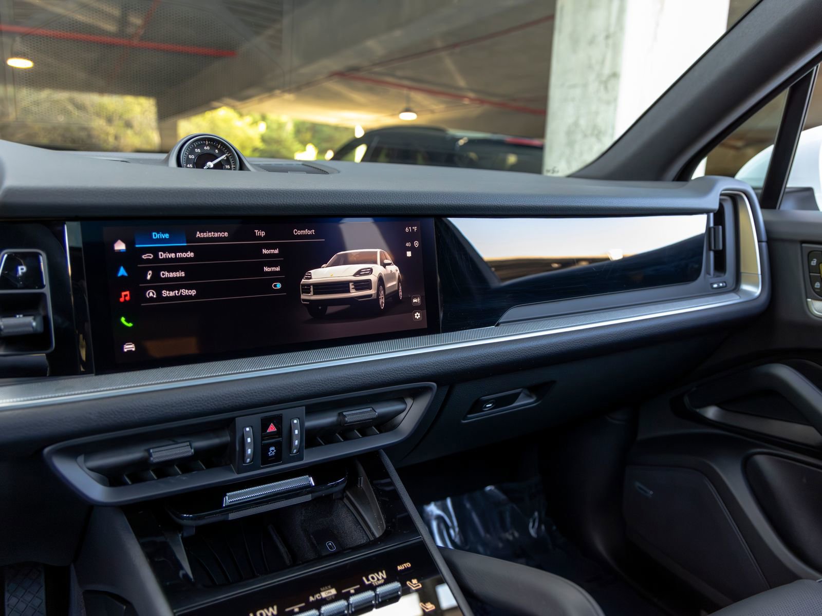 Certified 2026 Porsche Cayenne image 36