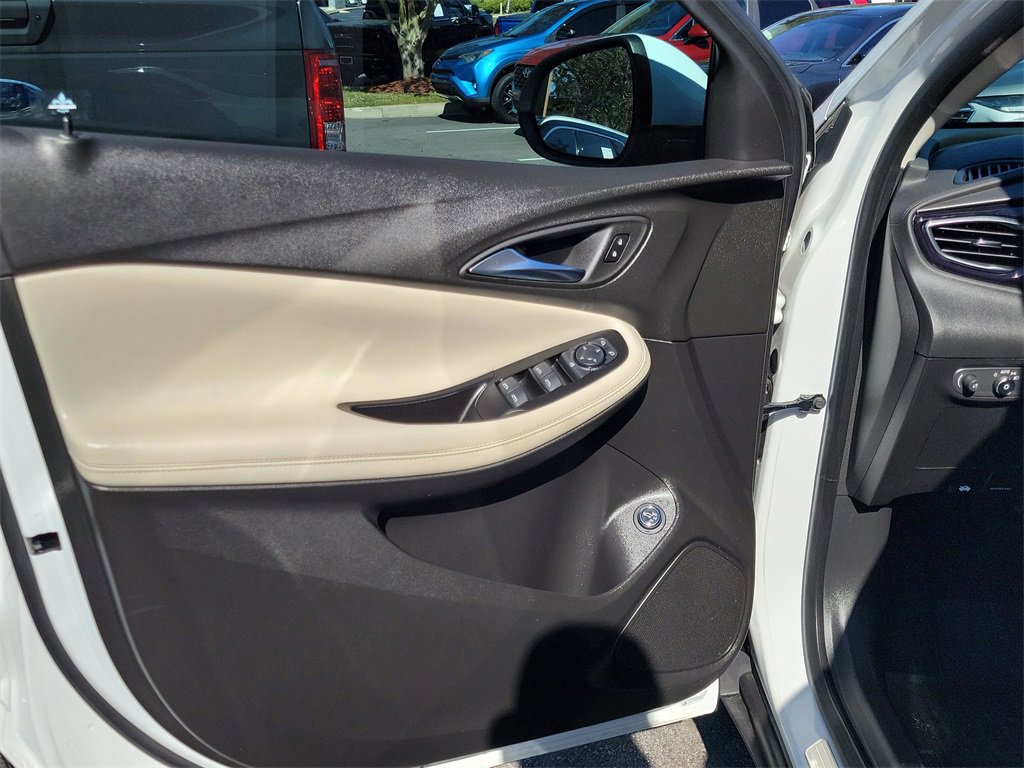 Certified 2023 Buick Encore GX Select image 21