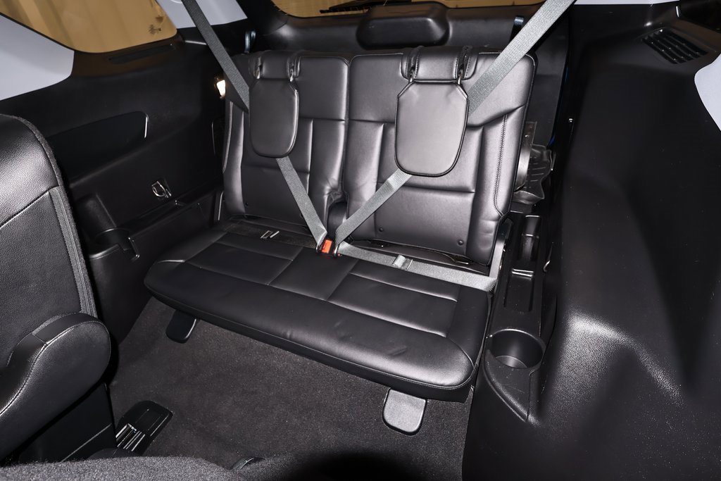 Certified 2020 Ford Explorer XLT w/ Equipment Group 202A image 18