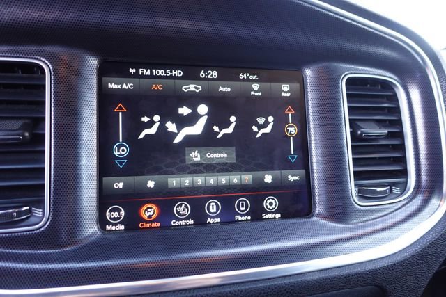 Used 2018 Dodge Charger SXT Plus image 17