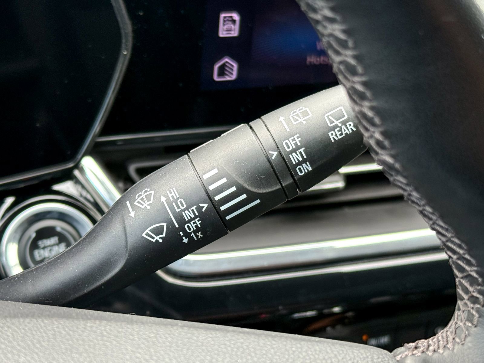 Certified 2024 Chevrolet Trax ACTIV w/ Sunroof Package image 31