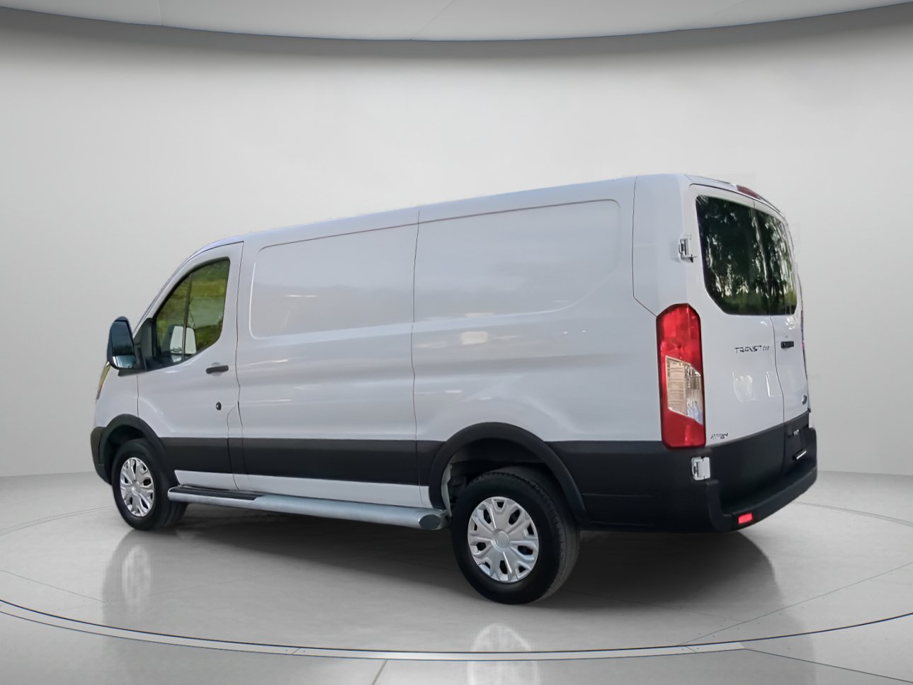 Used 2024 Ford Transit 250 Low Roof w/ Exterior Upgrade Package RWD image 21