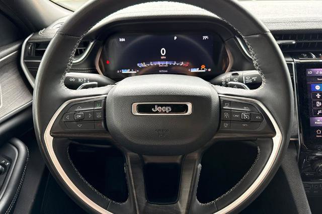 Used 2024 Jeep Grand Cherokee Limited AWD/4WD image 34