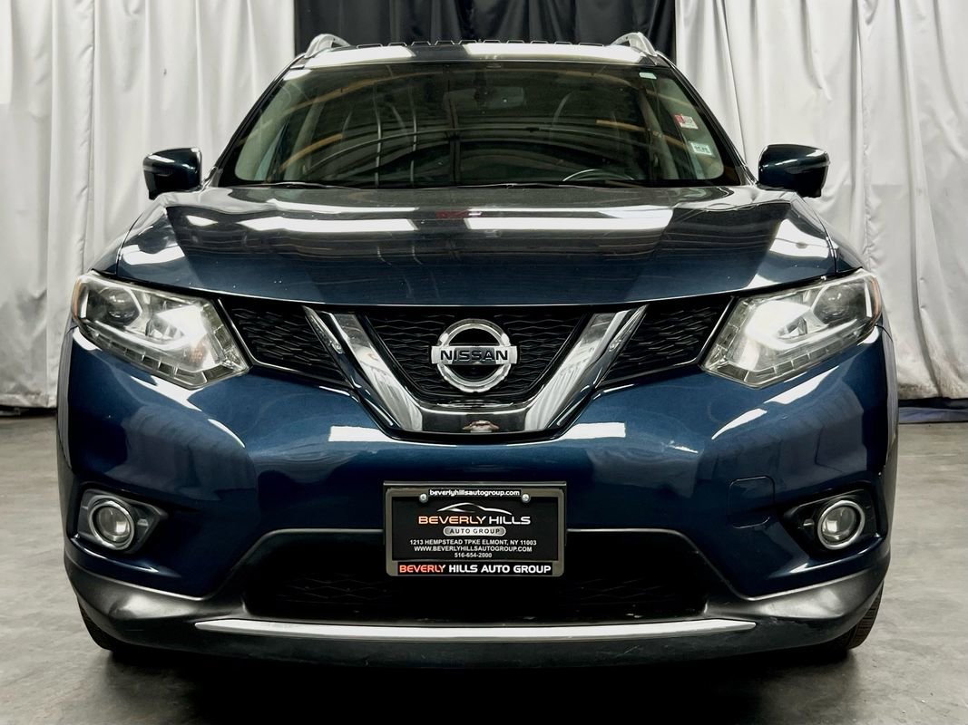 Used 2016 Nissan Rogue SL image 2