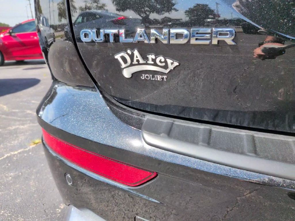 New 2026 Mitsubishi Outlander SE AWD/4WD image 10
