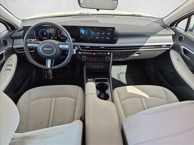 Used 2025 Hyundai Sonata SEL FWD image 17