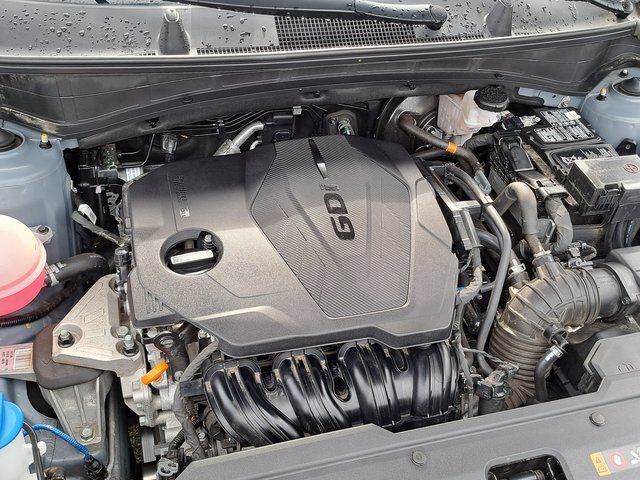 Used 2025 Kia Sportage EX FWD image 31