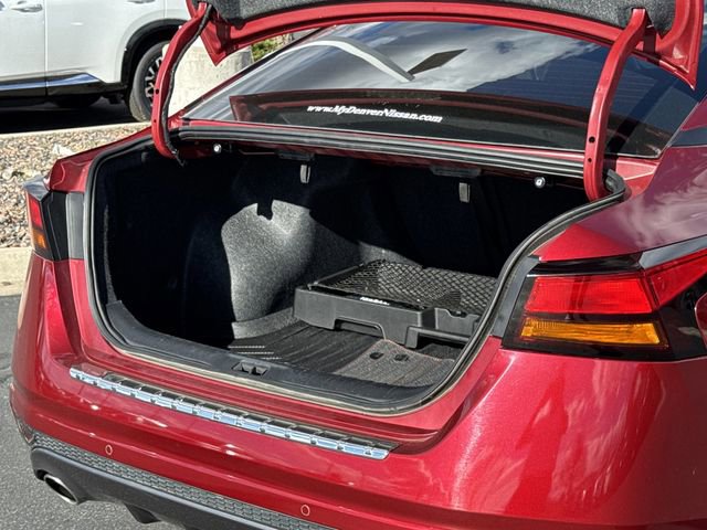 Used 2022 Nissan Altima 2.5 SR image 21
