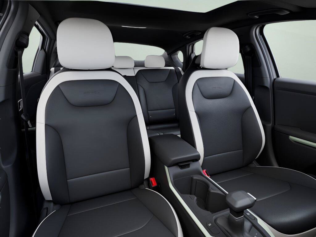 New 2026 Kia K4 GT-Line w/ GT-Line Sunroof Package FWD image 10