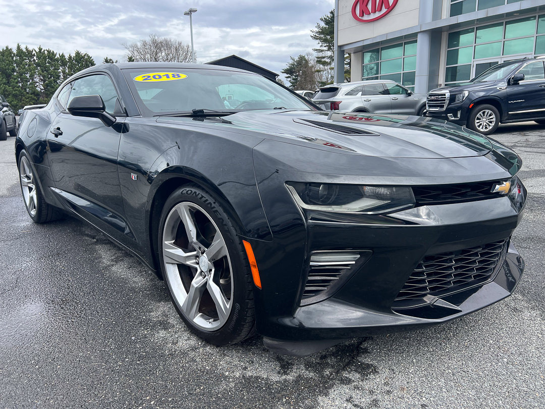 Used 2018 Chevrolet Camaro SS image 8