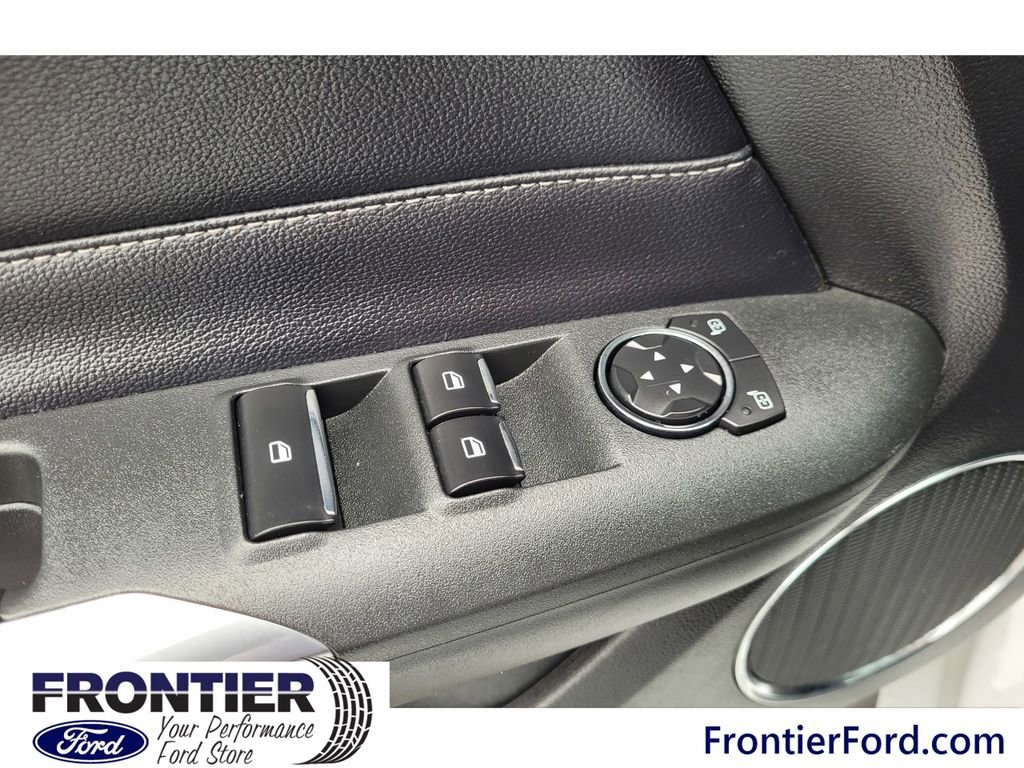 Used 2021 Ford Mustang Premium RWD image 23