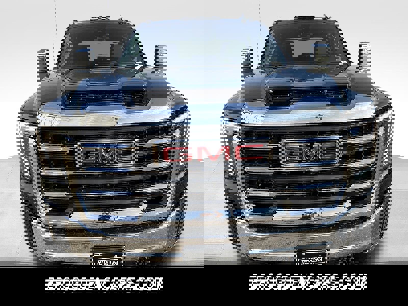 New 2026 GMC Sierra 2500 SLT w/ SLT Convenience Package image 8