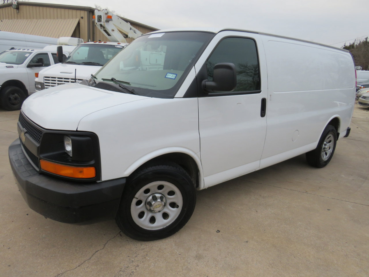 Used 2013 Chevrolet Express 1500 image 1