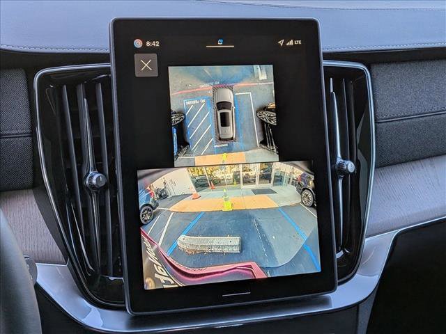 New 2026 Volvo XC90 T8 Ultra w/ Lounge Package image 15