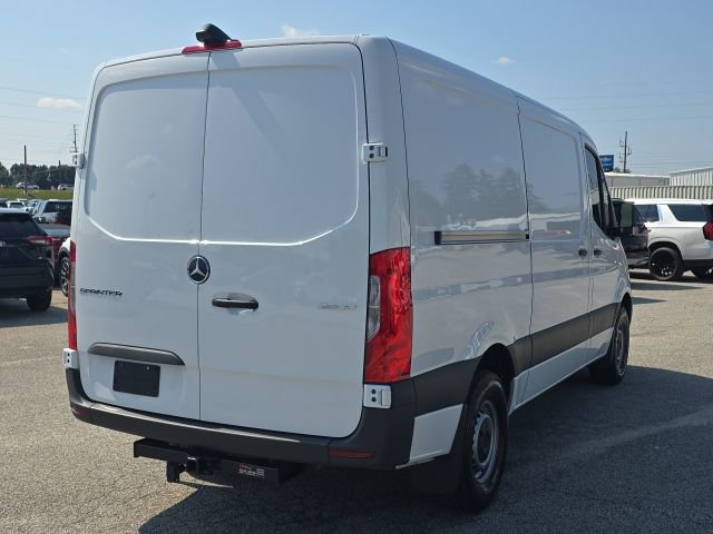 Used 2025 Mercedes-Benz Sprinter 2500 image 5