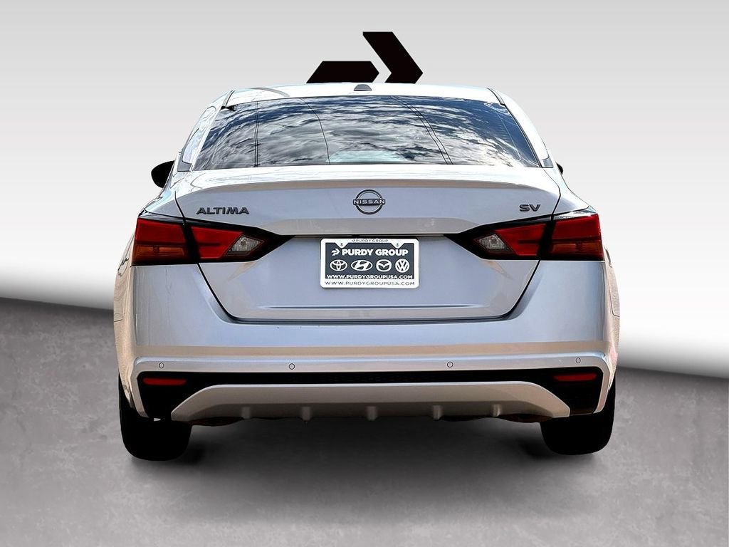 Used 2024 Nissan Altima 2.5 SV image 7