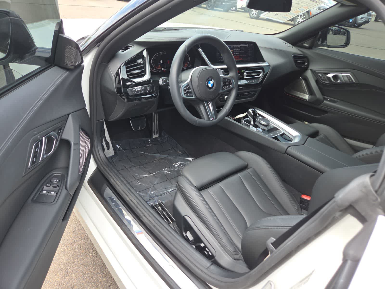 Used 2026 BMW Z4 sDrive30i RWD image 10