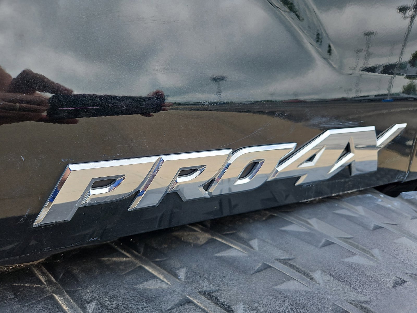 Used 2019 Nissan Titan PRO-4X w/ Pro-4x Convenience Package AWD/4WD image 25