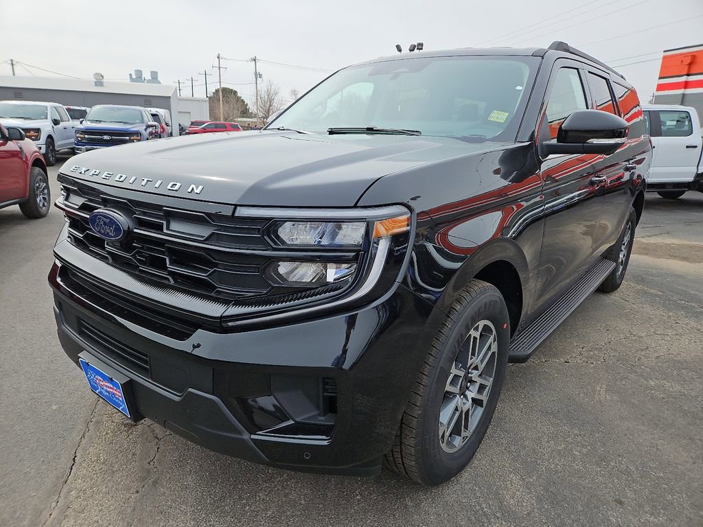 New 2026 Ford Expedition Max Active image 4