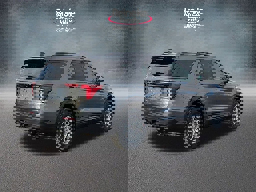 New 2026 Ford Explorer Active image 5