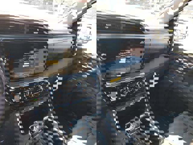 New 2026 GMC Sierra 1500 Denali w/ Denali Reserve Package image 28