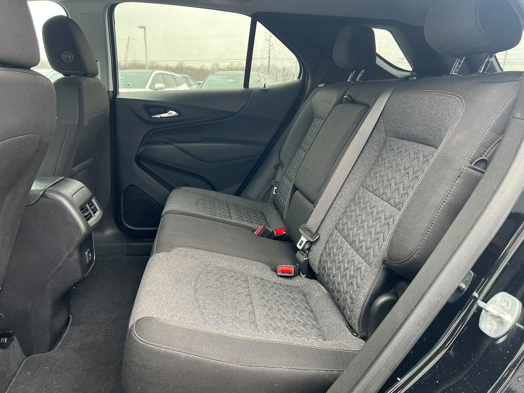 Used 2022 Chevrolet Equinox LT image 23