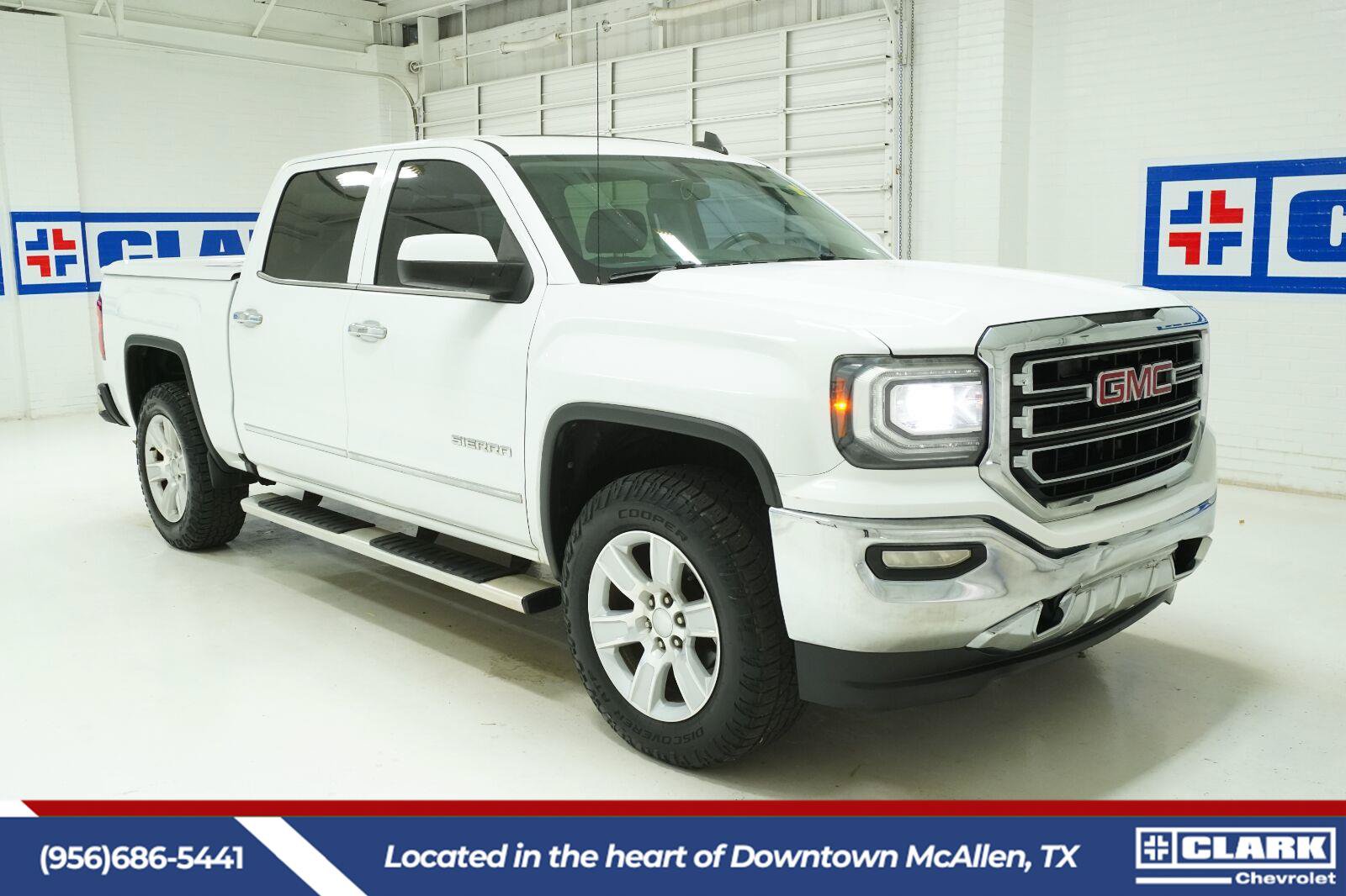 Used 2017 GMC Sierra 1500 SLE w/ SLE Value Package RWD image 3