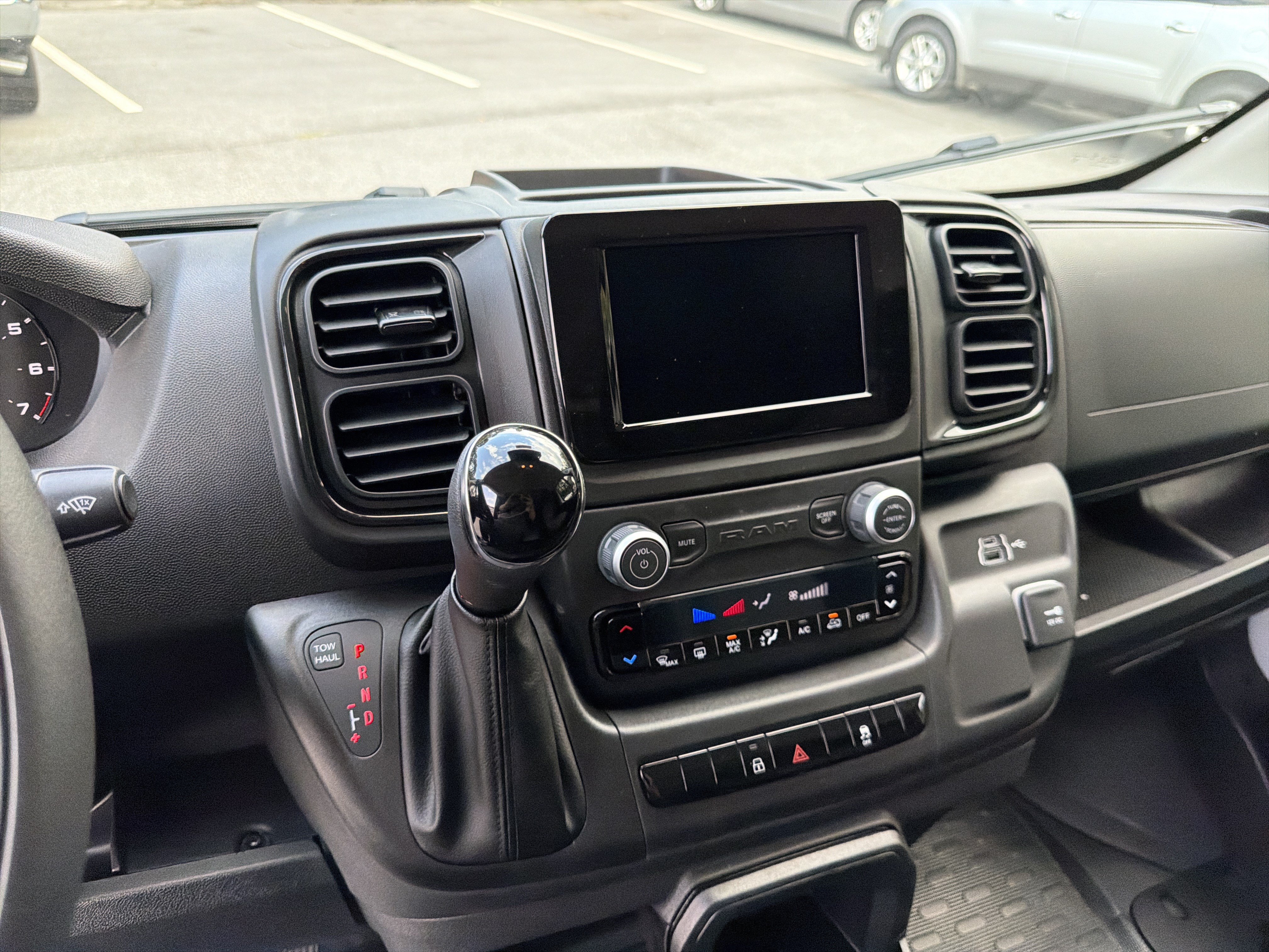 New 2026 RAM ProMaster 1500 w/ Convenience Group FWD image 29